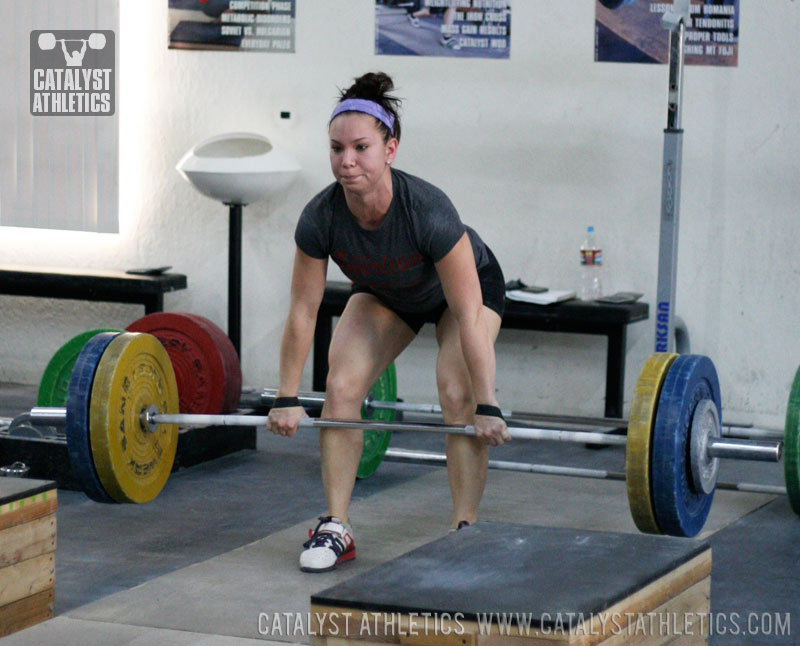 Alyssa Clean Pull - Olympic Weightlifting, strength, conditioning, fitness, nutrition - Catalyst Athletics 