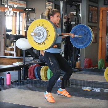 Nicole clean - Olympic Weightlifting, strength, conditioning, fitness, nutrition - Catalyst Athletics