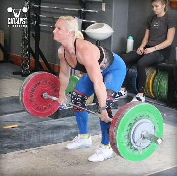 Sarabeth clean - Olympic Weightlifting, strength, conditioning, fitness, nutrition - Catalyst Athletics